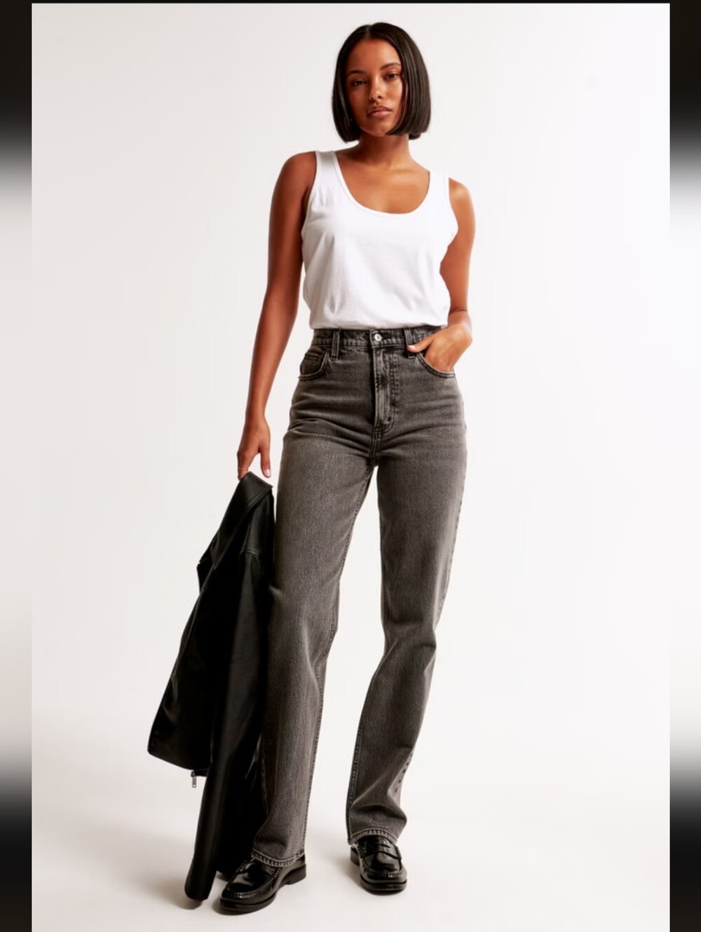 Abercrombie & Fitch 90's Straight Ultra High Rise Faded Black 25